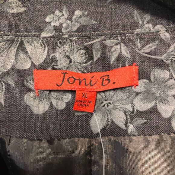 Joni B Floral Grey and Black Jacket Extra Large (XL) NWT - Picture 5 of 5